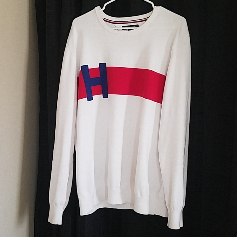 Tommy Hilfiger sweatshirt